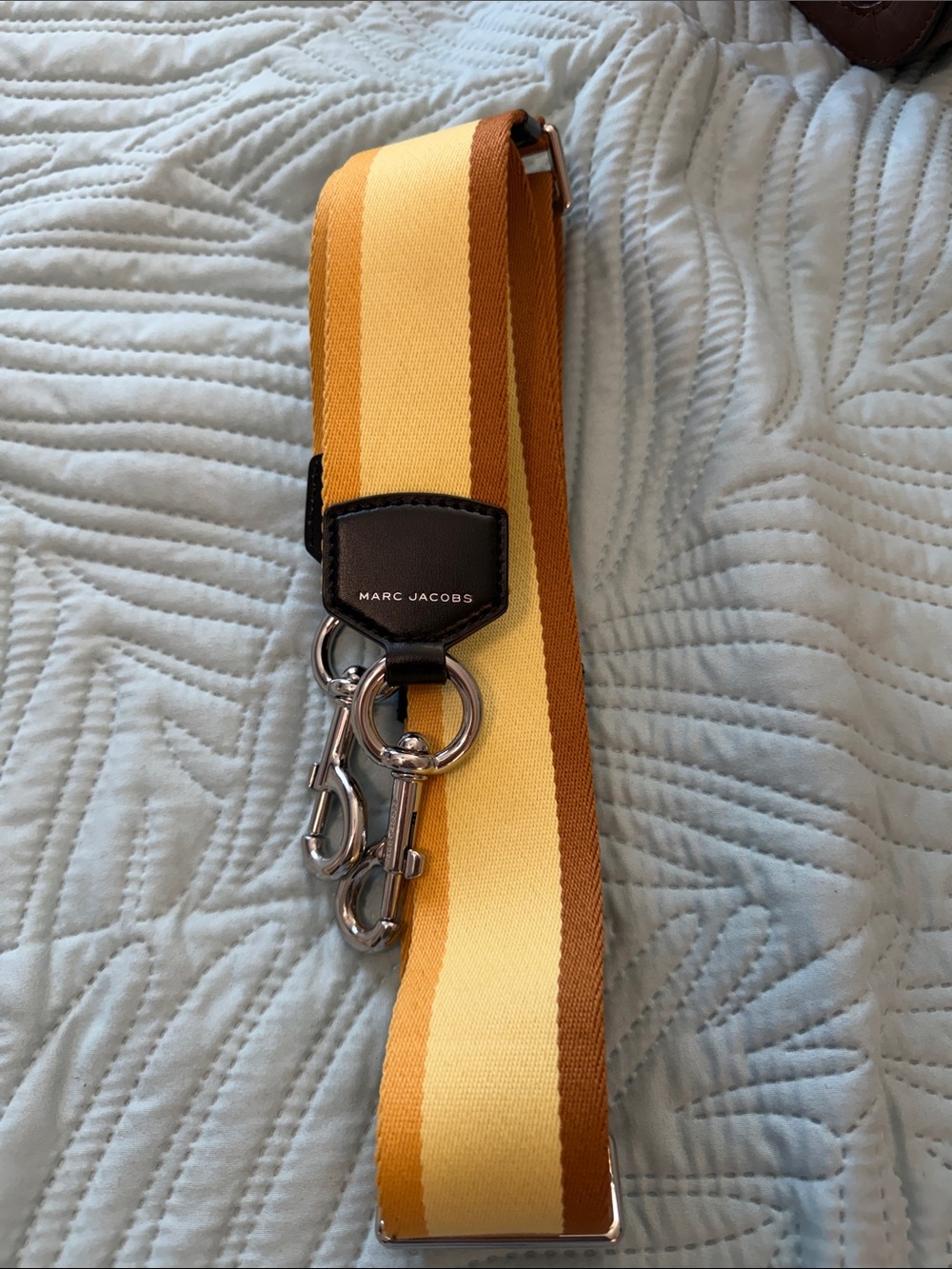 Marc Jabobs Leather and Suede Soft Box 23 in Brown with Crossbody Strap - Picture 14 of 15